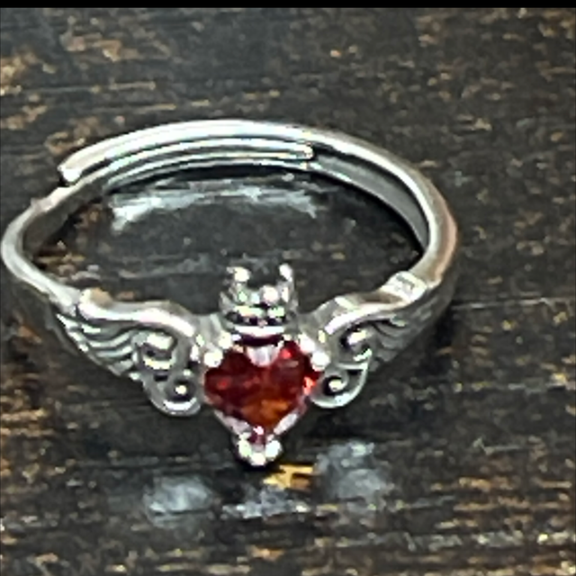Silver Wing Crystal Heart Finger Ring