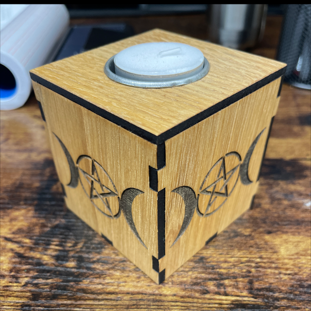 Three moon pentacle tea light holder