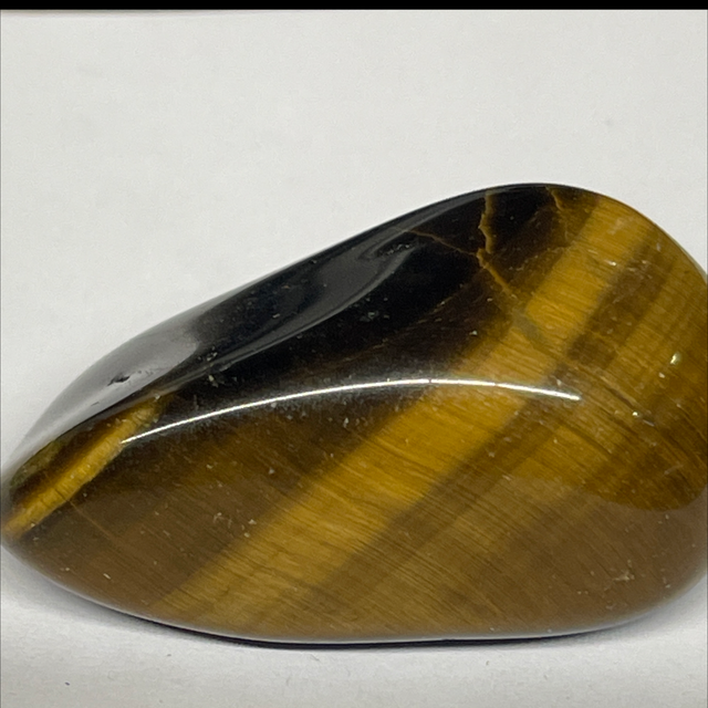 Tigers eye tumble Stone