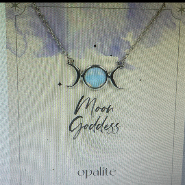 OPolite triple moon necklaces greeting card
